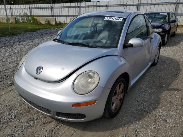 3VWRW31C07M515634 - 2007 VOLKSWAGEN NEW BEETLE 银色 照片 2
