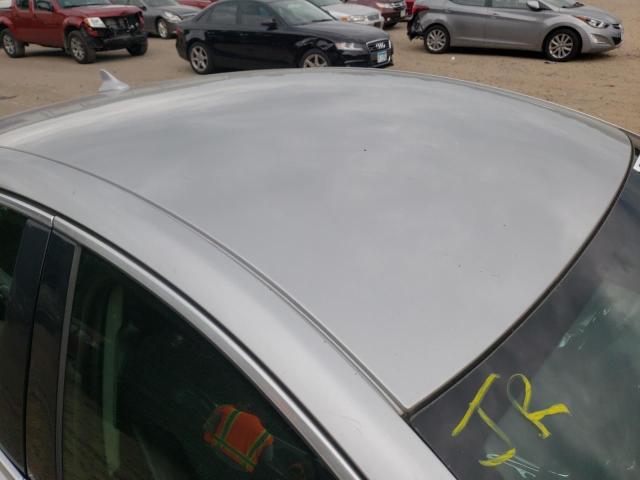 2G4GN5EK4C9151324 - 2012 BUICK REGAL SILVER photo 9