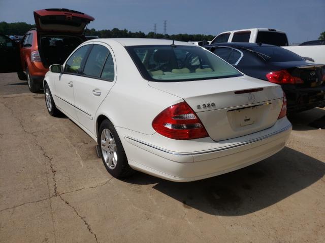 WDBUF65J55A638040 - 2005 MERCEDES-BENZ E 320 WHITE photo 3