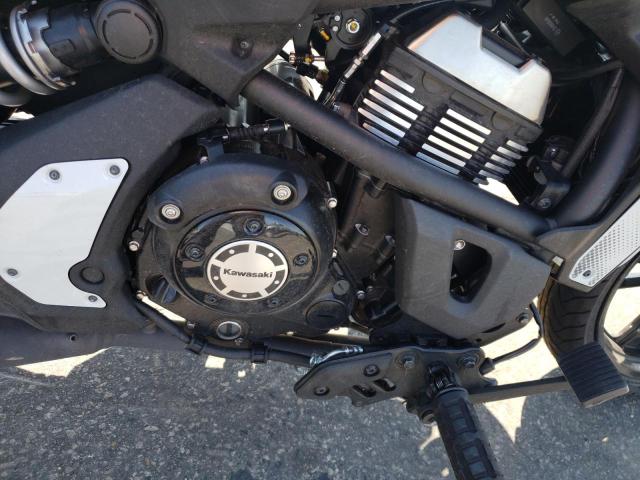 JKAENEC11NDA05813 - 2022 KAWASAKI EN650 C WHITE photo 7