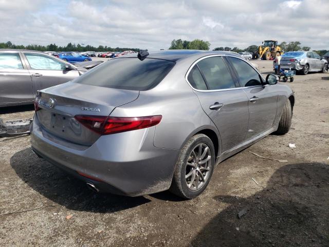 ZARFAEDNXH7544167 - 2017 ALFA ROMEO GIULIA Q4 SILVER photo 4