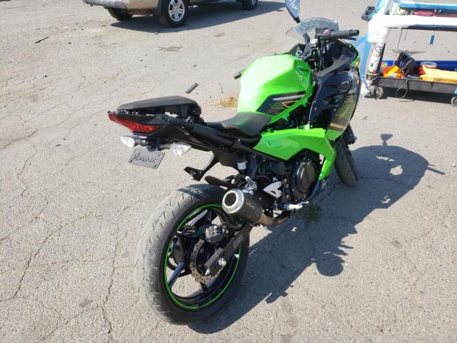 JKAEXKG12LDA69049 - 2020 KAWASAKI EX400 GREEN photo 4