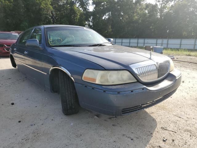 1LNHM82W55Y655220 - 2005 LINCOLN TOWN CAR S BLUE photo 1