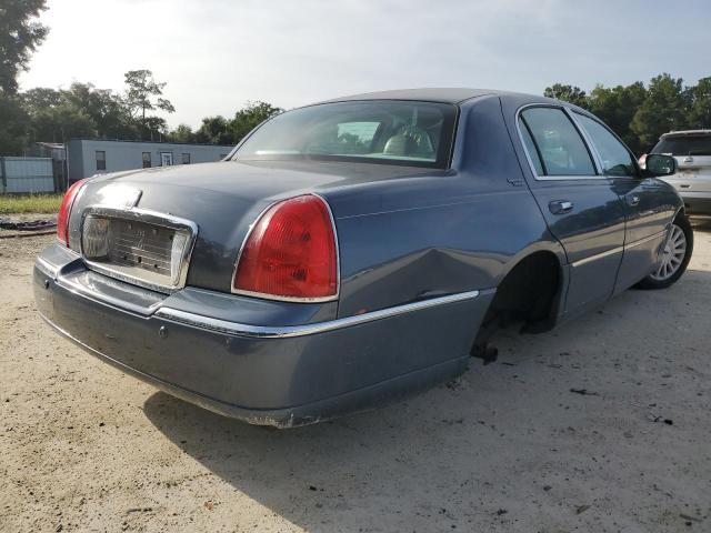 1LNHM82W55Y655220 - 2005 LINCOLN TOWN CAR S BLUE photo 4