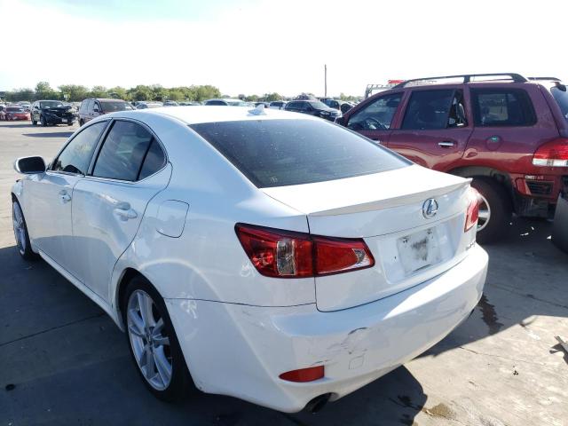 JTHBF5C25C5173634 - 2012 LEXUS IS 250 WHITE photo 3