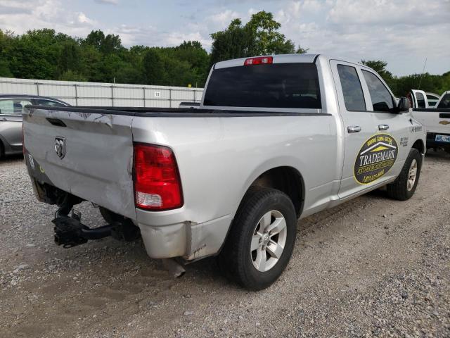 1C6RR6FG4KS600054 - 2019 RAM 1500 CLASS SILVER photo 4