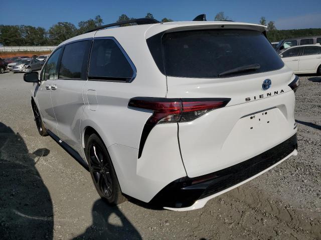 5TDDRKEC2MS008917 - 2021 TOYOTA SIENNA XSE WHITE photo 3