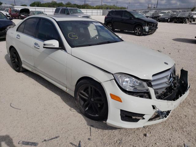 WDDGF4HB8CR239117 - 2012 MERCEDES-BENZ C250 WHITE photo 1