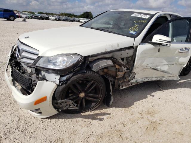 WDDGF4HB8CR239117 - 2012 MERCEDES-BENZ C250 WHITE photo 9