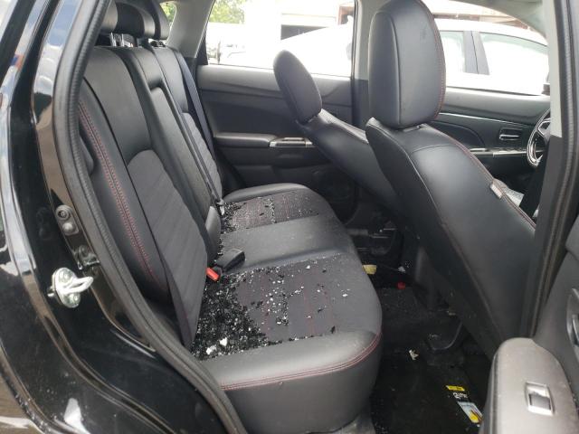 JA4ARUAU6NU003174 - 2022 MITSUBISHI OUTLANDER შავი ფოტო 6