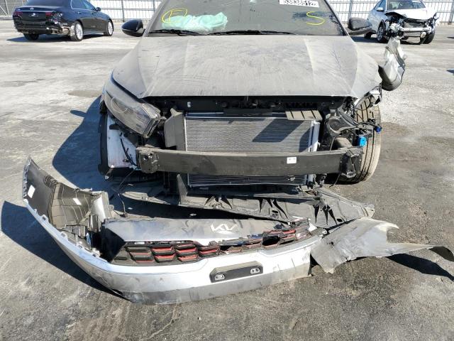 3KPF54AD6NE455597 - 2022 KIA FORTE GT LINE  photo 9