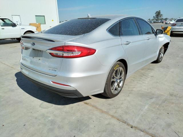 3FA6P0RU1KR202253 - 2019 FORD FUSION TIT SILVER photo 4