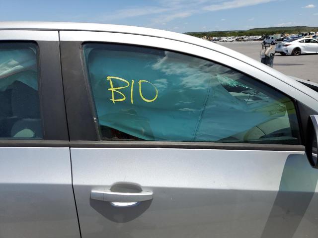 1G1JA5SH2C4225110 - 2012 CHEVROLET SONIC LS SILVER photo 5