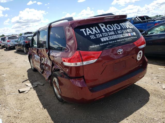 5TDKK3DC3DS320523 - 2013 TOYOTA SIENNA LE RED photo 3