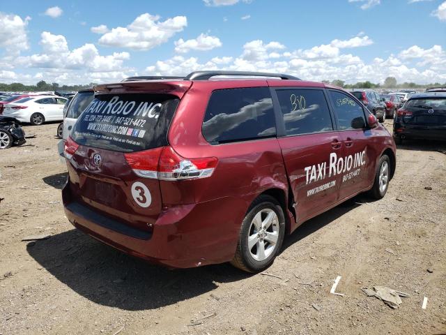 5TDKK3DC3DS320523 - 2013 TOYOTA SIENNA LE RED photo 4