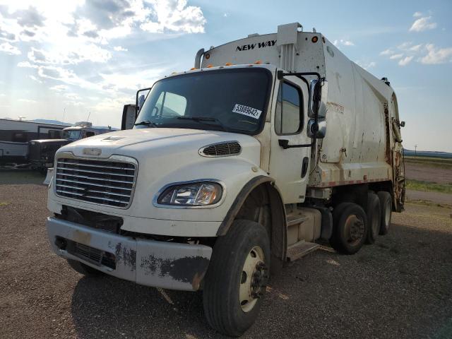 1FVHCYBS7CHBM3371 - 2012 FREIGHTLINER M2 106 MED WHITE photo 2