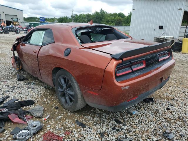 2C3CDZGG2MH556356 - 2021 DODGE CHALLENGER ORANGE photo 3