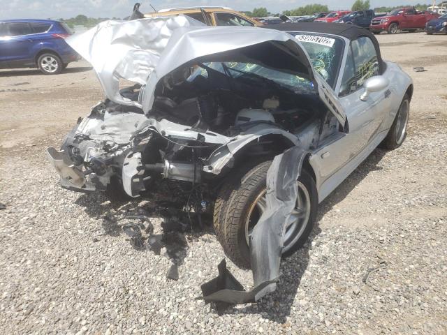 WBSCK9346YLC89840 - 2000 BMW M ROADSTER SILVER photo 2