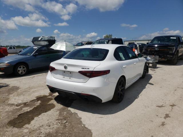 ZARFAMAN3K7598142 - 2019 ALFA ROMEO GIULIA WHITE photo 4