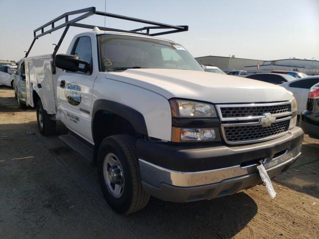 1GBGC24U15E325849 - 2005 CHEVROLET SILVERADO WHITE photo 1