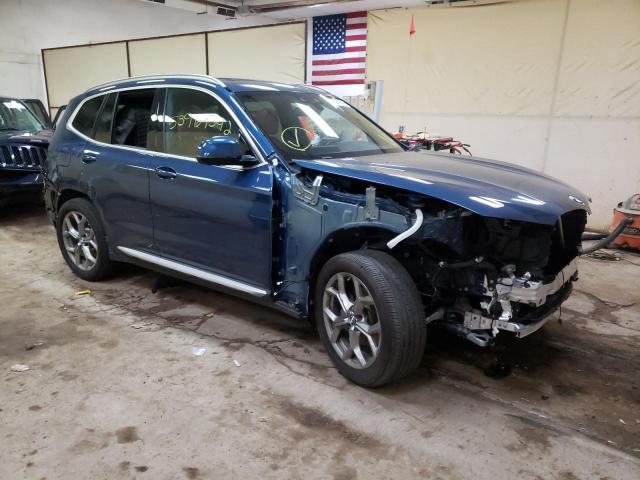 5UXTY5C09L9C53835 - 2020 BMW X3 XDRIVE3 BLUE photo 1