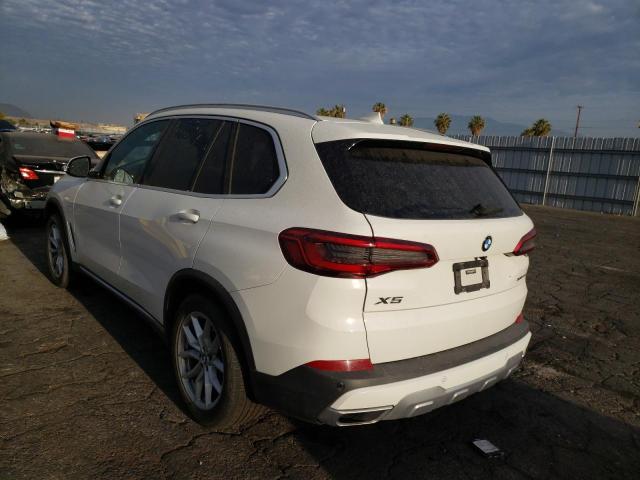 5UXCR6C08L9B94439 - 2020 BMW X5 XDRIVE4 WHITE photo 3