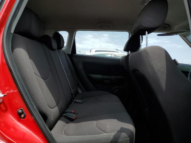 KNDJT2A59D7597115 - 2013 KIA SOUL RED photo 6