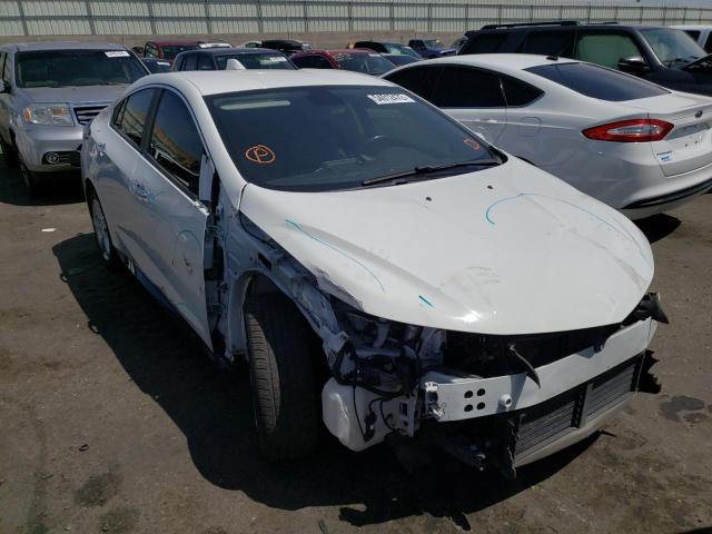 1G1RC6S55JU124245 - 2018 CHEVROLET VOLT LT WHITE photo 1