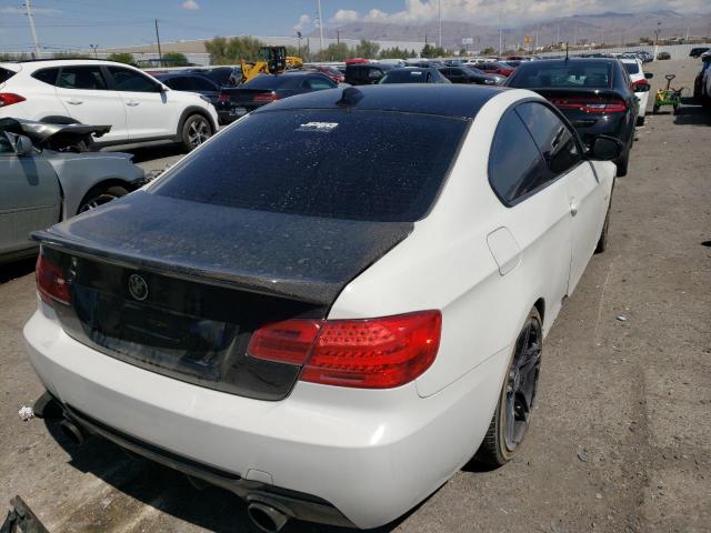 WBAKG1C51BE617976 - 2011 BMW 335 IS TWO TONE photo 4