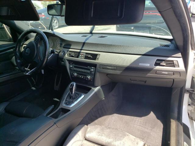 WBAKG1C51BE617976 - 2011 BMW 335 IS TWO TONE photo 9