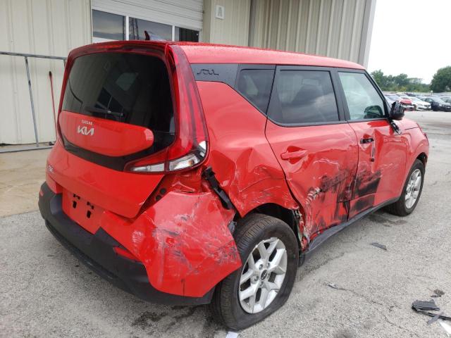 KNDJ23AU3N7180428 - 2022 KIA SOUL LX RED photo 4