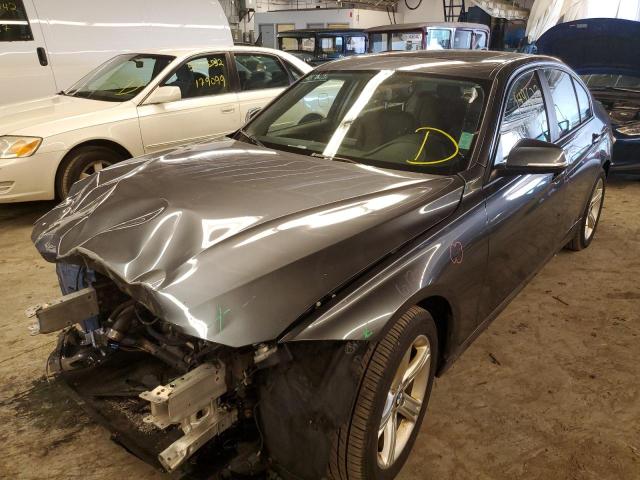 WBA3C3C57DF979268 - 2013 BMW 320 I XDRI 灰色 照片 2