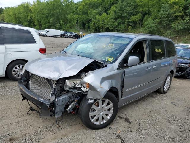 2C4RC1BG5DR690970 - 2013 CHRYSLER TOWN & COU SILVER photo 2