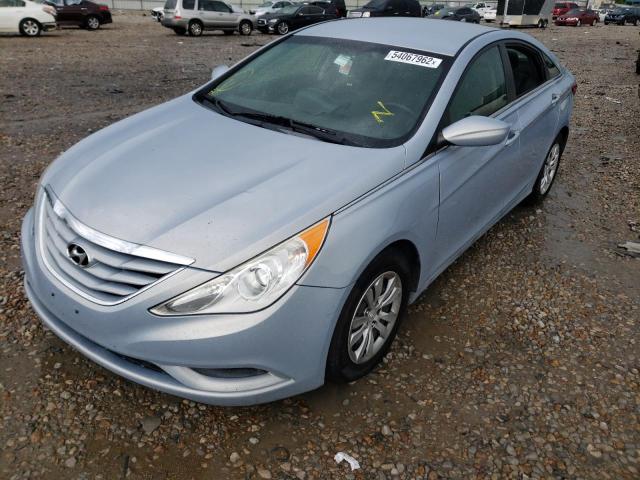 5NPEB4ACXDH525575 - 2013 HYUNDAI SONATA GLS BLUE photo 2