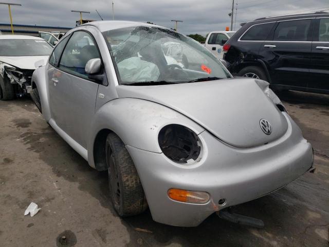 3VWCA21C9YM414222 - 2000 VOLKSWAGEN NEW BEETLE 灰色 照片 1
