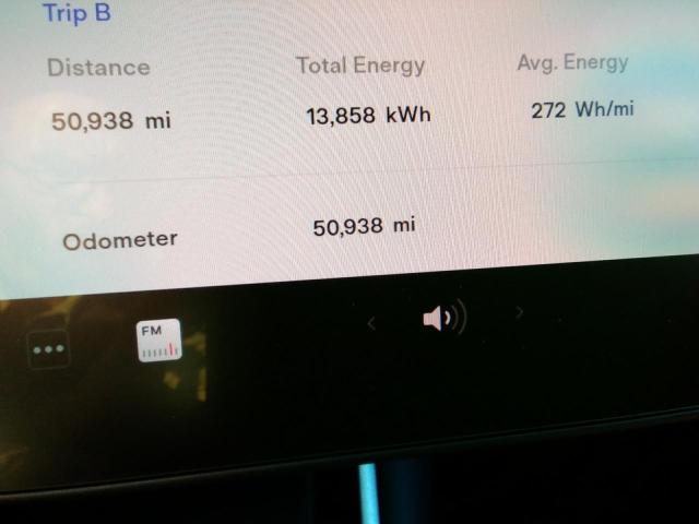 5YJYGDEE2LF011985 - 2020 TESLA MODEL Y أزرق صورة 8