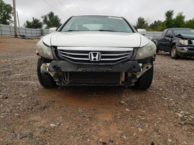 1HGCP2F4XCA011778 - 2012 HONDA ACCORD LXP WHITE photo 9