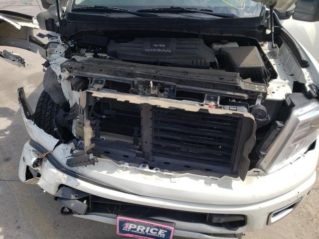 1N6AA1E57HN538153 - 2017 NISSAN TITAN SV WHITE photo 7