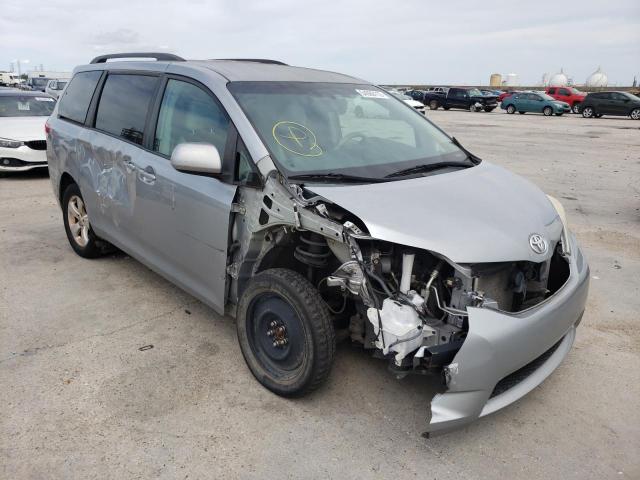 5TDKK3DC0BS125458 - 2011 TOYOTA SIENNA LE SILVER photo 1