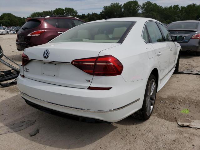 1VWDT7A36HC068675 - 2017 VOLKSWAGEN PASSAT R-L WHITE photo 4