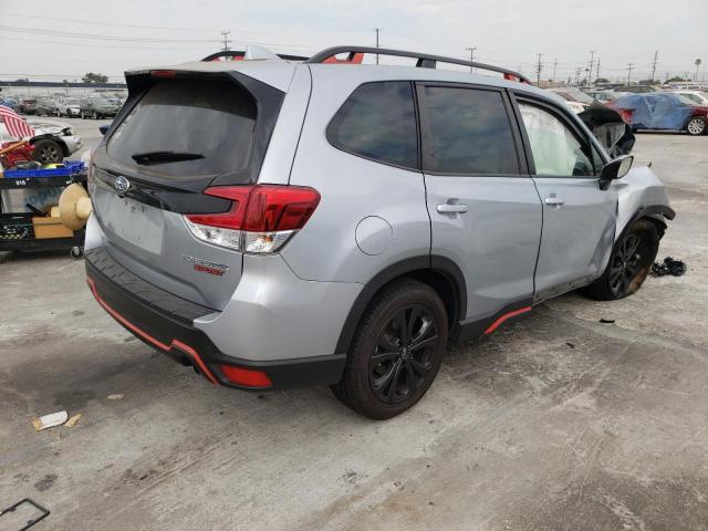 JF2SKARCXLH436979 - 2020 SUBARU FORESTER S SILVER photo 4