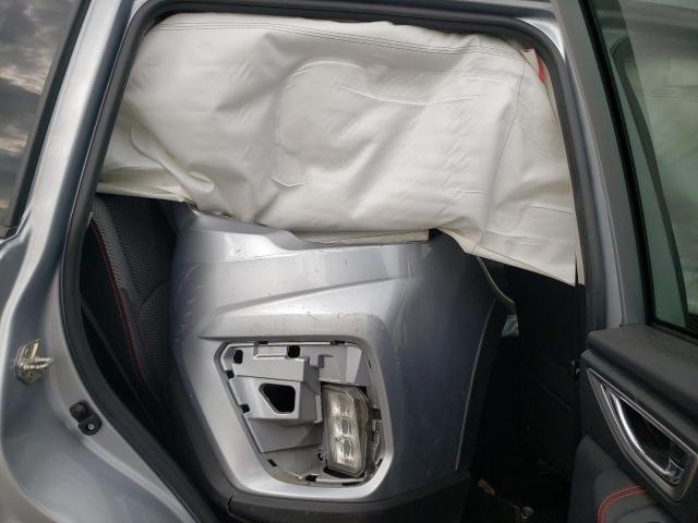 JF2SKARCXLH436979 - 2020 SUBARU FORESTER S SILVER photo 6