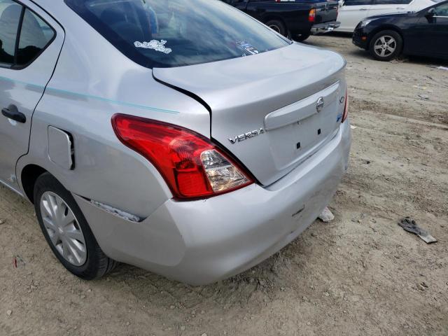 3N1CN7AP6CL920678 - 2012 NISSAN VERSA S SILVER photo 9