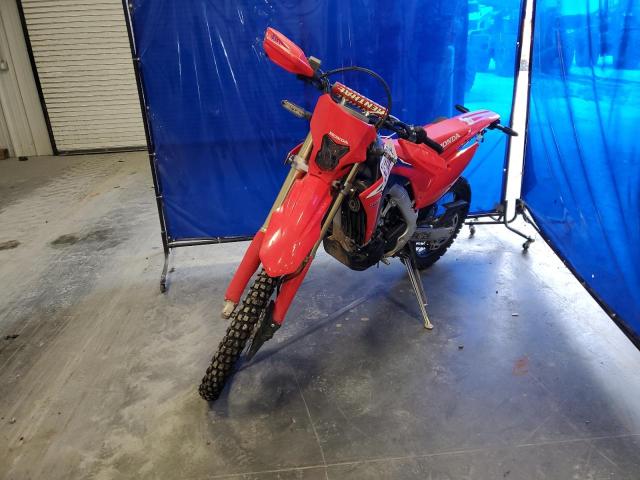 JH2PD1112NK302697 - 2022 HONDA CRF450 L RED photo 2