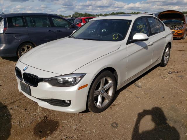 WBA3C3C54DF980703 - 2013 BMW 320 I XDRI WHITE photo 2