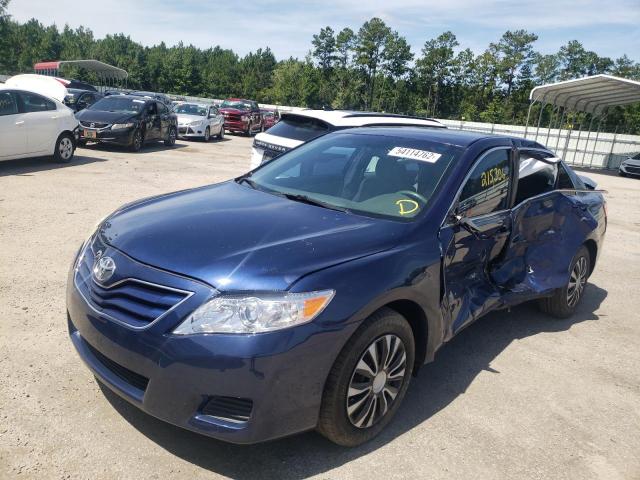 4T1BF3EK8AU563256 - 2010 TOYOTA CAMRY BASE BLUE photo 2