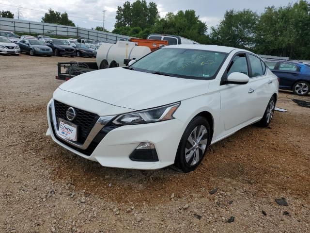 1N4BL4BV3KC237802 - 2019 NISSAN ALTIMA S WHITE photo 2