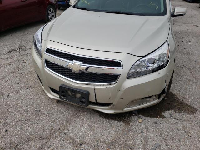 1G11C5SA5DF335345 - 2013 CHEVROLET MALIBU 1LT 金色 照片 9