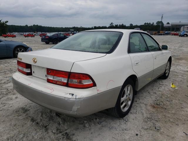 JT8BF28G810301863 - 2001 LEXUS ES 300 WHITE photo 4