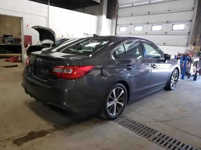 4S3BNAN65J3004431 - 2018 SUBARU LEGACY GRAY photo 4